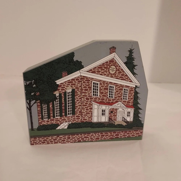 Vintage 1998 Hometowne Collectibles Historic Presbyterian Church Shelf Sitter - Picture 1 of 8